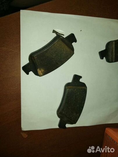 Задние колодки на toyota corolla