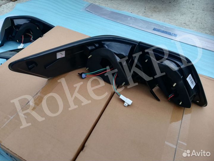 Фонари задние Toyota Camry 40 06-2011 Дымчатые