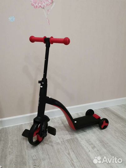 Велосипед, самокат, беговел 3в1