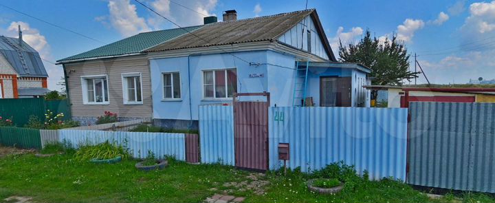 Комната 11 м² в 3-к., 1/1 эт.