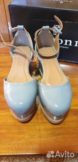 Туфли на высокой подошве новые Лаковая кожа 36р