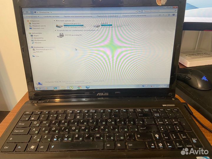 Ноутбук asus