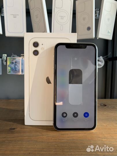 iPhone 11 128GB White б/у