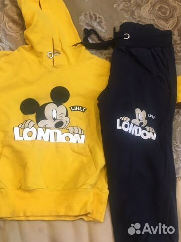 Спортивный костюм