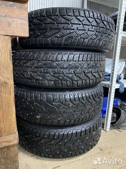 Колеса на volkswagen skoda audi r17 зима шипы