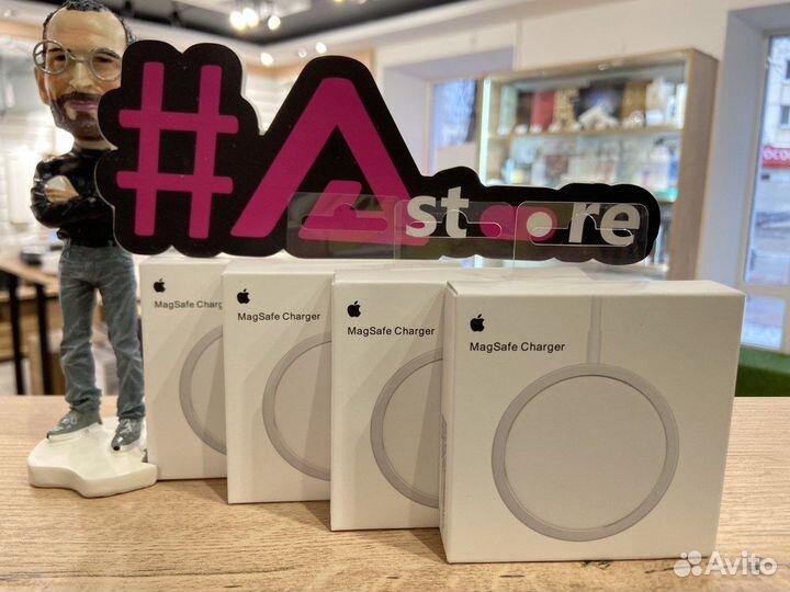 Беспроводная зарядка Apple MagSafe Charger