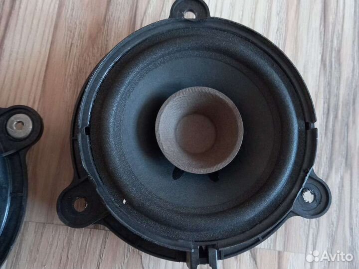 Динамики 16 см с лада весты заводские 2шт
