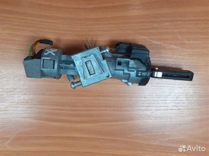 Замок зажигания ford C-MAX C214