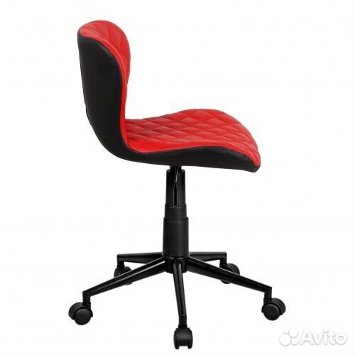 Полубарный стул