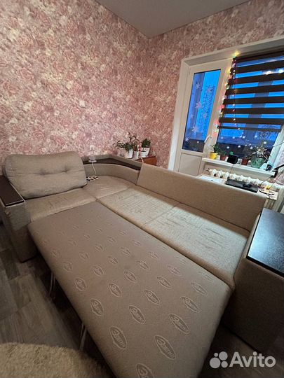 Угловой диван бу