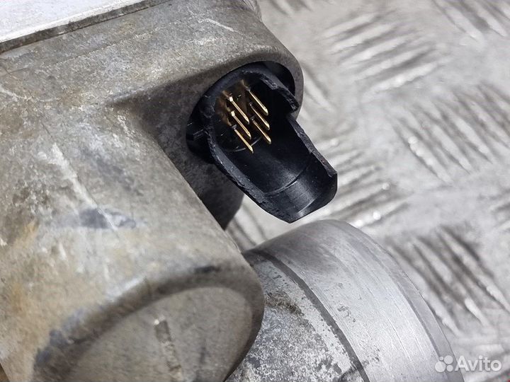 Заслонка дроссельная для Volkswagen Golf 4