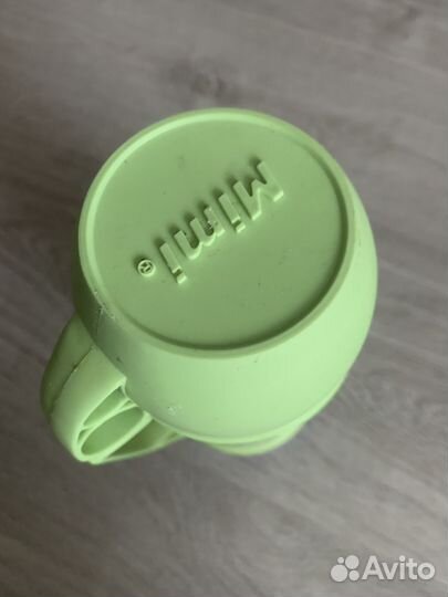 Термос новый