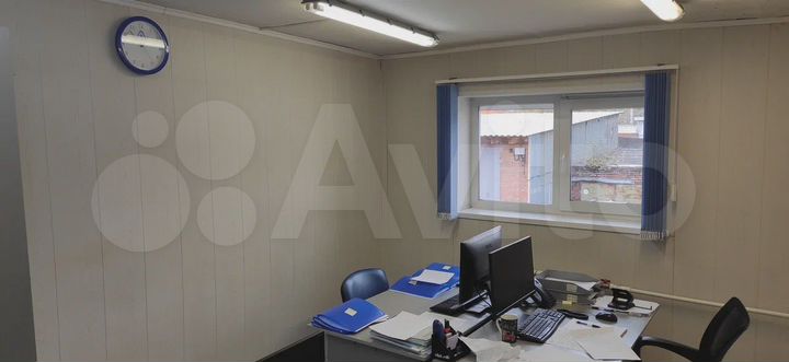 Здание, 244 м²