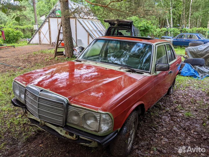 Mercedes-Benz W123 3.0 AT, 1984, 300 000 км