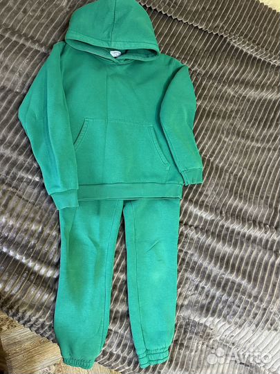 Спортивный костюм