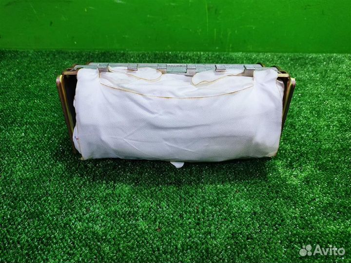 Подушка безопасности в торпедо Ssangyong Rexton 2