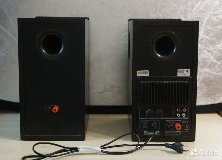 Колонки Microlab Solo 15