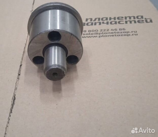 Ось промежуточной шестерни 490