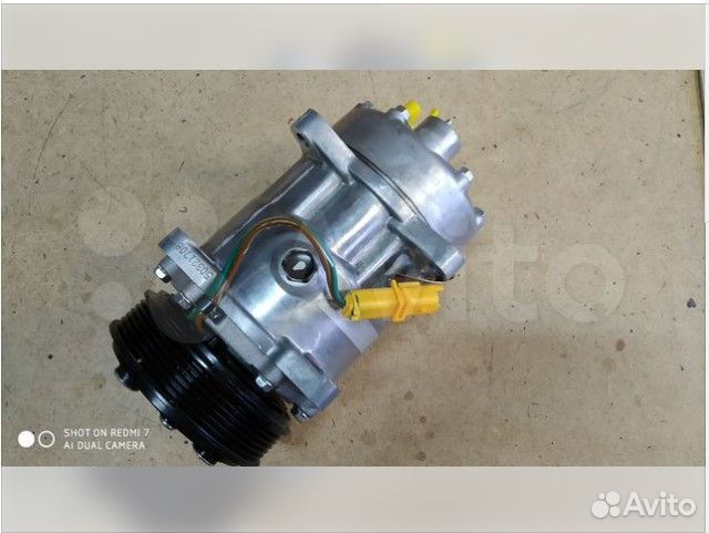 Компрессор кондиционера Volkswagen Bora 1998