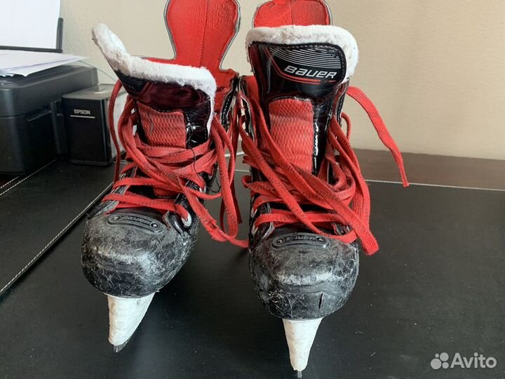 Шорты и коньки хоккейные детские 110-130