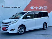 Toyota Noah 1.8 CVT, 2018, 45 000 км, с пробегом, цена 2 670 000 руб.