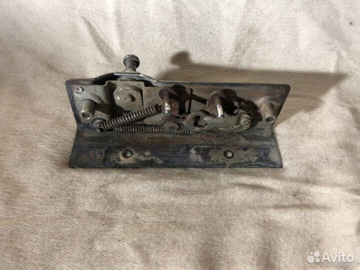 Защелка замка двери задняя Mercedes-Benz