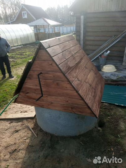 Домик для колодца