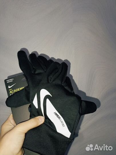 Перчатки Nike HyperWarm