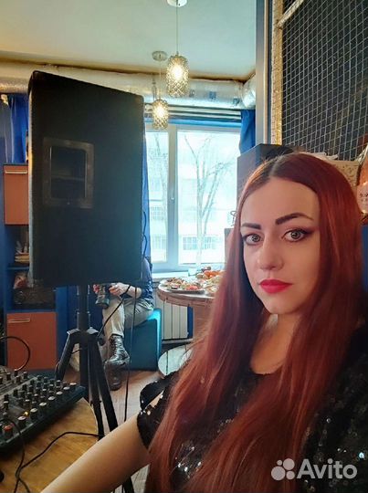 Детский аниматор Ведущая Певица Музыкант
