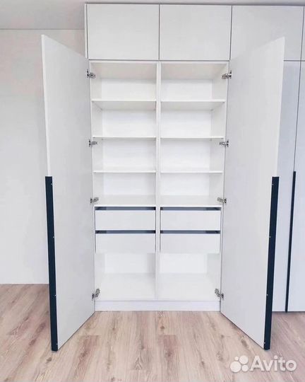 Кухонный шкаф