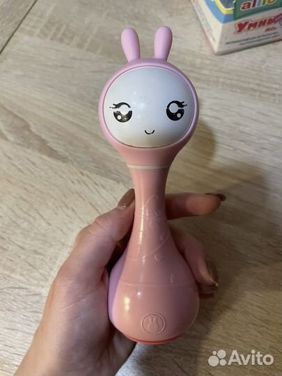 Умный зайка alilo