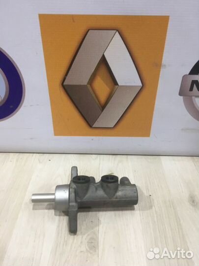 Главный тормозной цилиндр гтц Renault logan