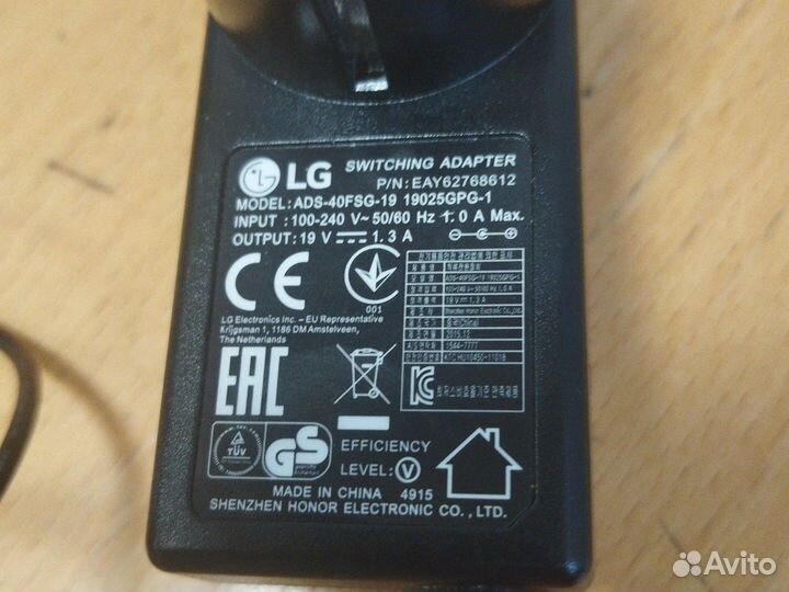 Блок питания для монитора LG 19v, 1.3a