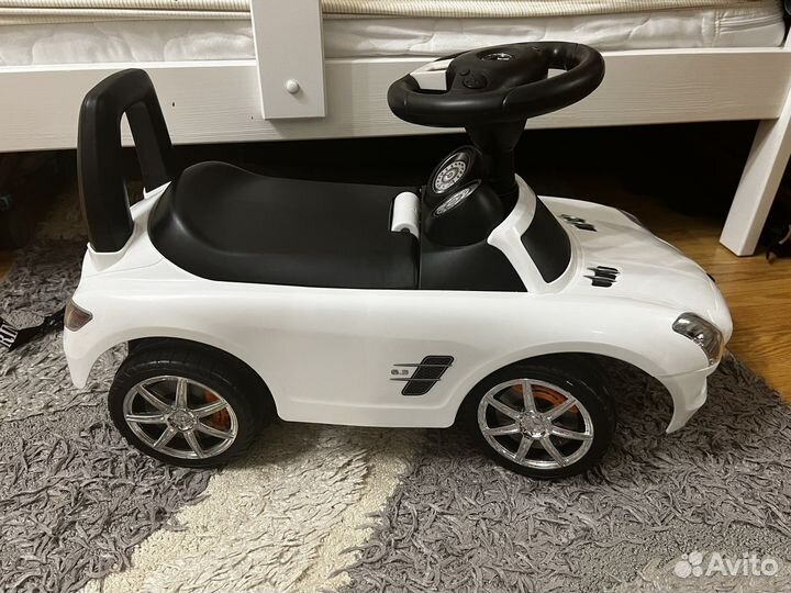 Машинка каталка mercedes