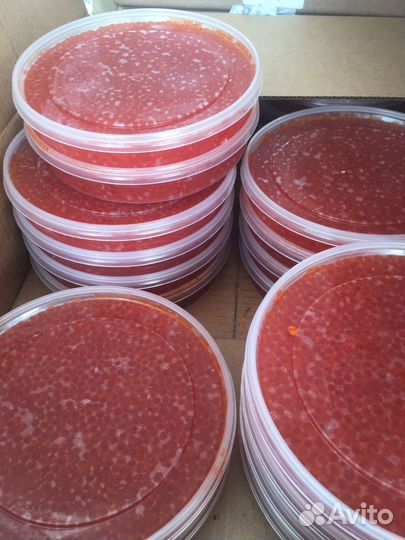 Икра красная, икра форели