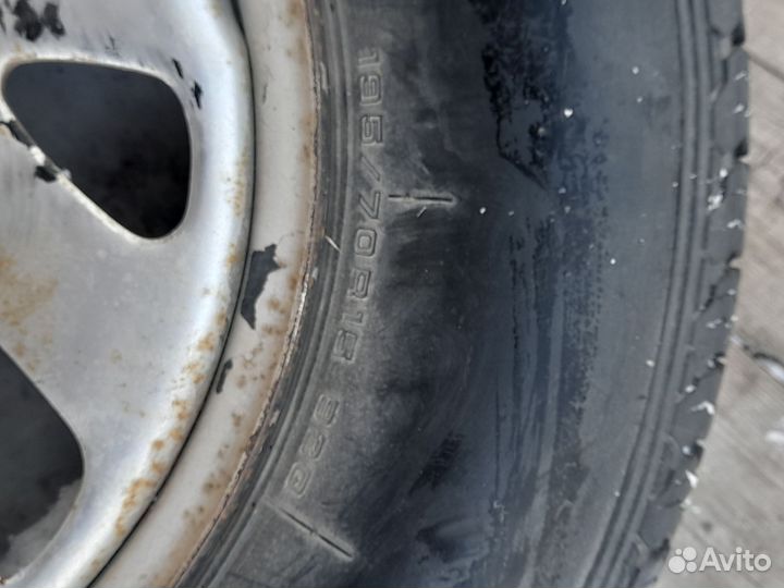 Запасное колесо на сузуки эскудо, тойота тоун айс