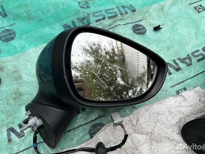 Зеркало правое Ford Fiesta 6 2010 MK6
