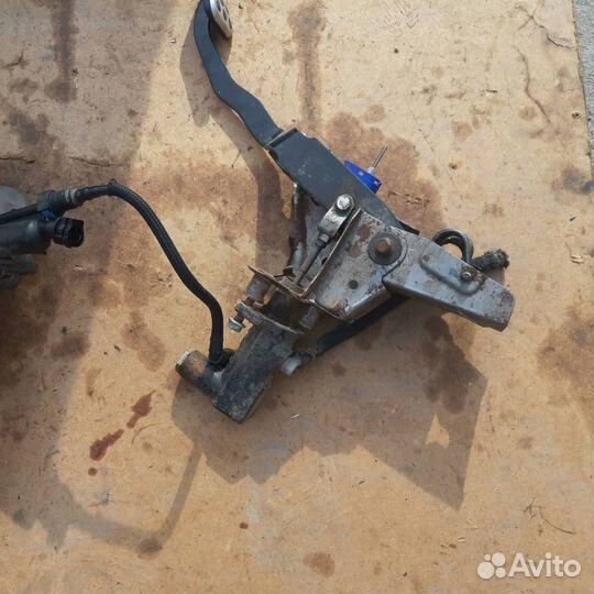 Педали мазда cx7 mazda 3,6 мпс