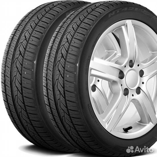 Nitto NT421Q 215/60 R16 99V