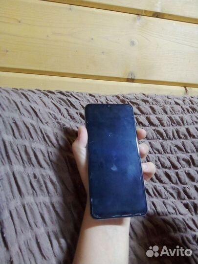 Samsung Galaxy A50, 4/128 ГБ
