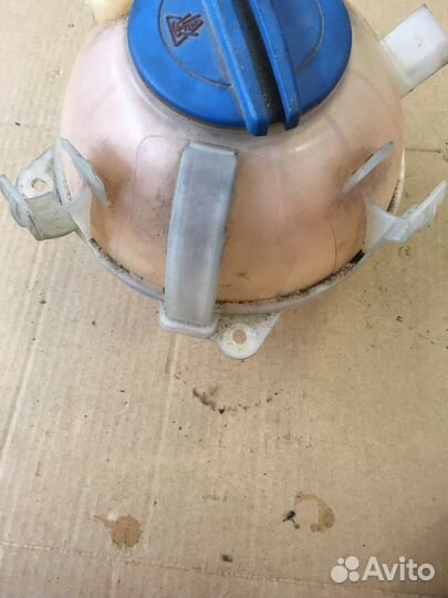 Расширительный бачок Audi A3 8P (3532)