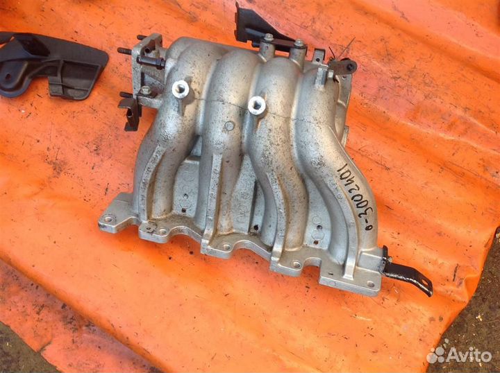 Коллектор впускной Kia Sportage (2004-2010)