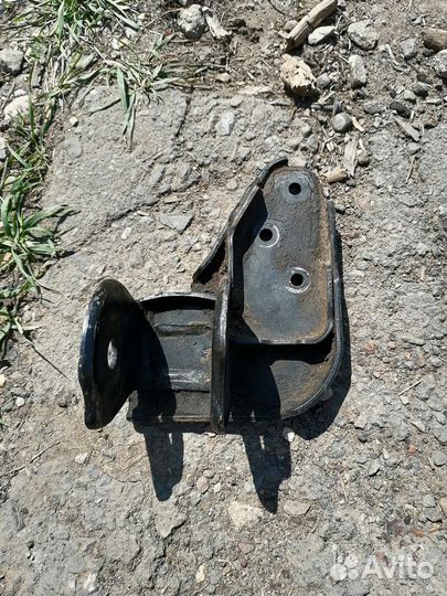 Кронштейн двигателя Daewoo matiz