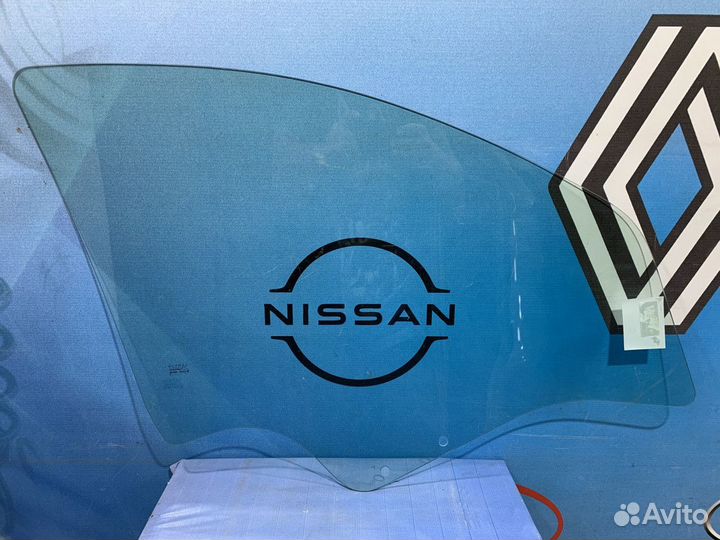 Стекло боковое двери Nissan terrano D10 Лев