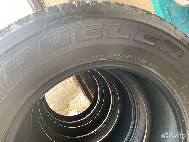 Bridgestone Dueler H/T D840 265/65 R17