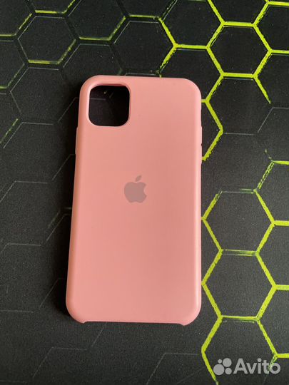 Чехол silicone case розовый на iPhone 11 (новый)