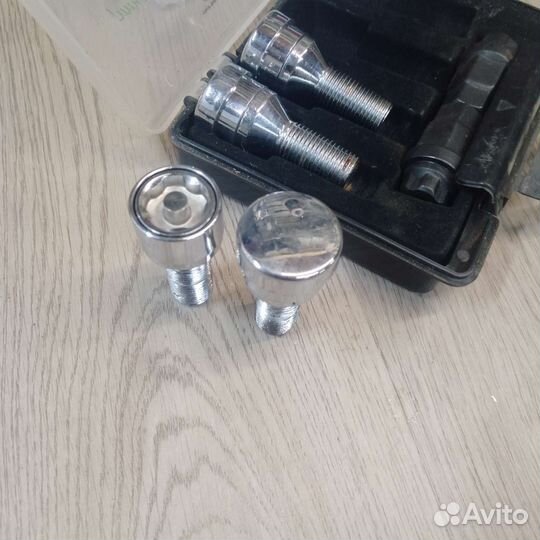 Болты секретки