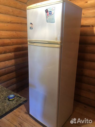 Холодильник на запчасти