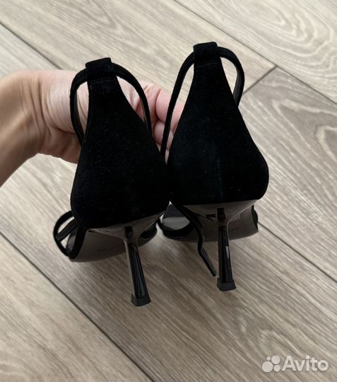 Econika босоножки 37