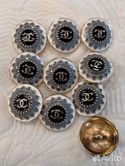 Пуговицы металлические серые Chanel - 20 мм